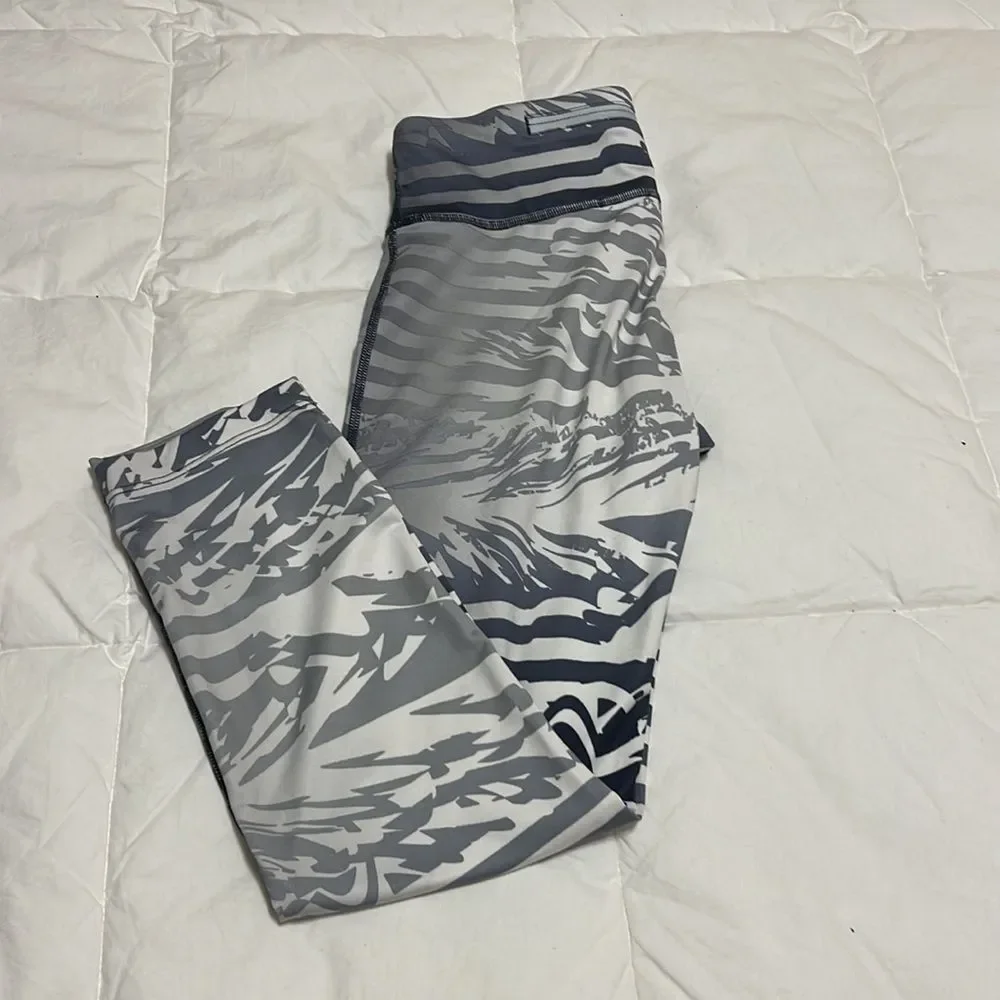Nike Dri-Fit Running Tights - Picture 3 of 7